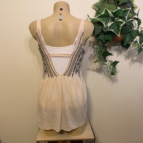 Ecote tunic tank w/ open back - Picture 4 of 7